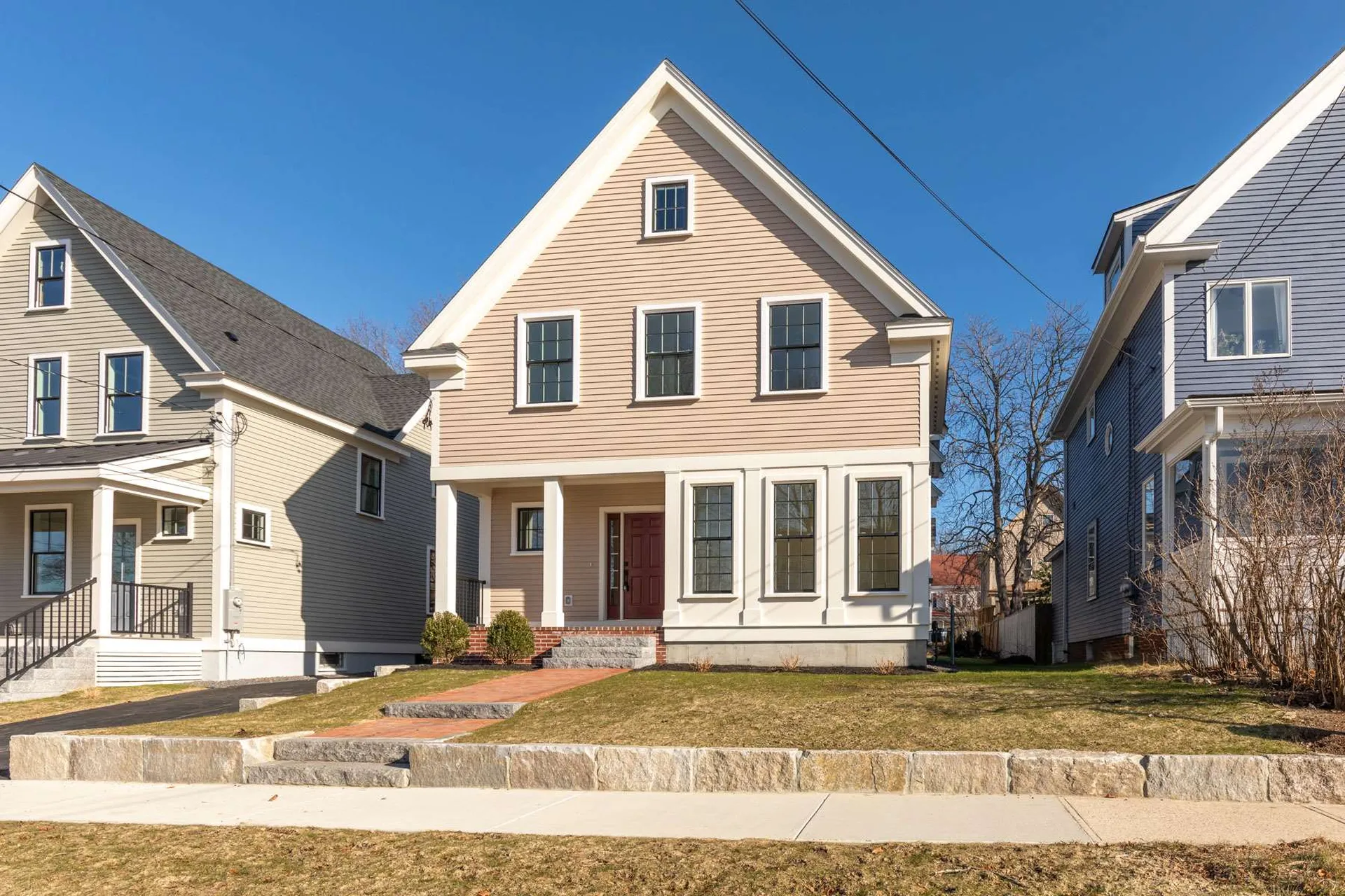 27 Elwyn Avenue Portsmouth NH 03801
