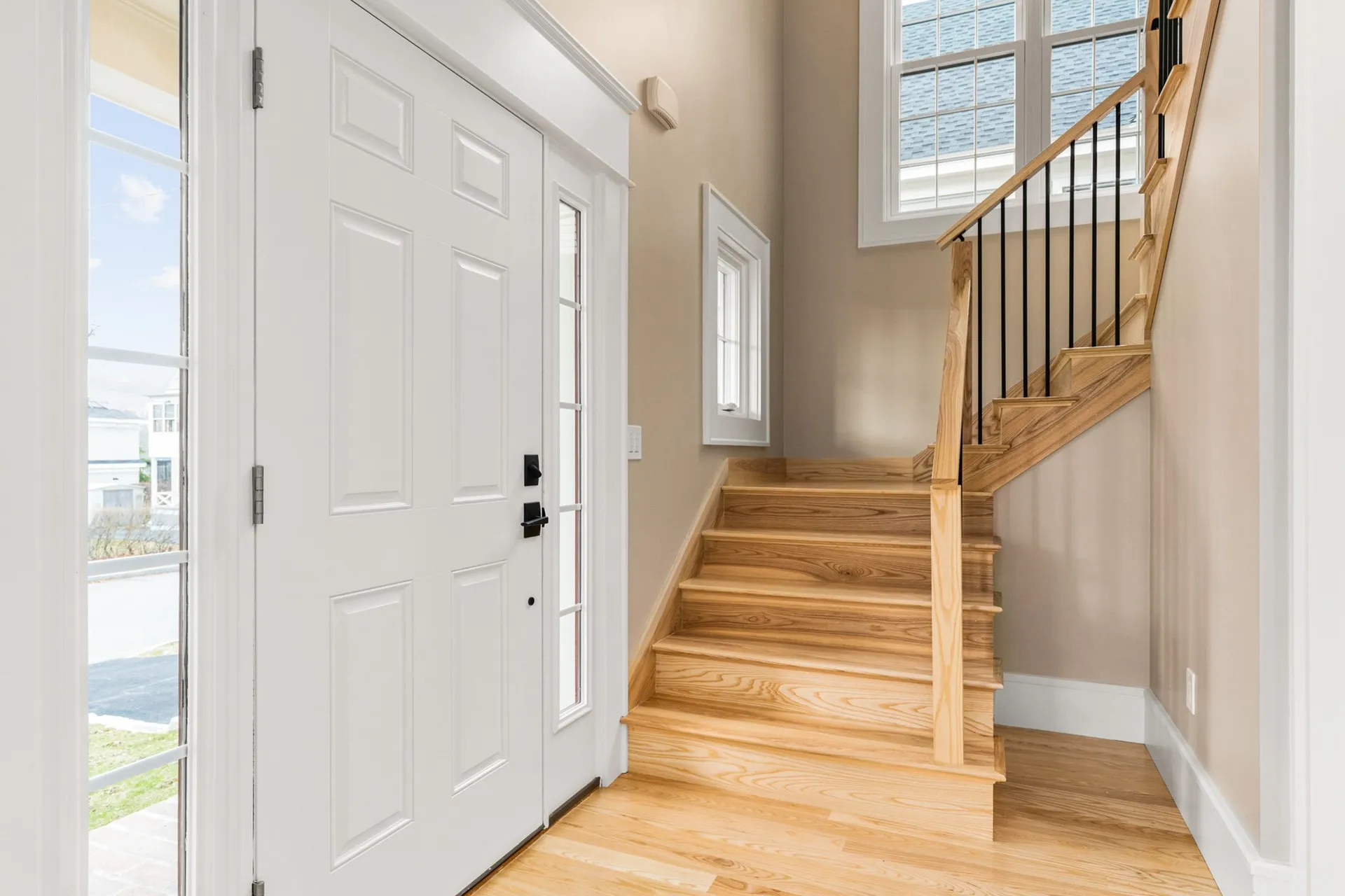 27 Elwyn Avenue Portsmouth NH 03801