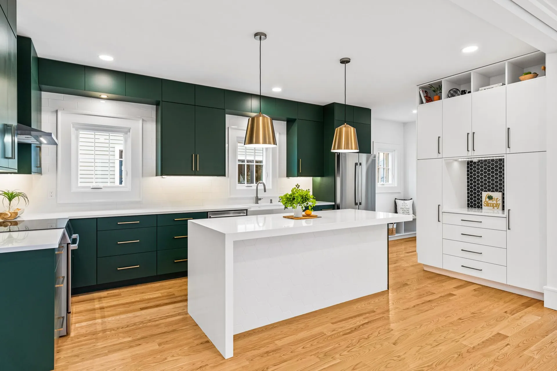27 Elwyn Avenue Portsmouth NH 03801