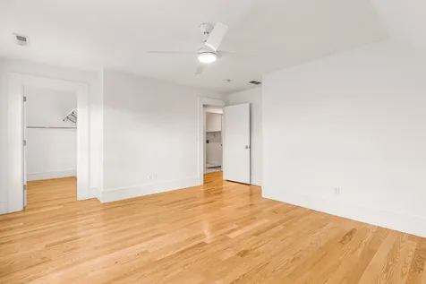 27 Elwyn Avenue Portsmouth NH 03801