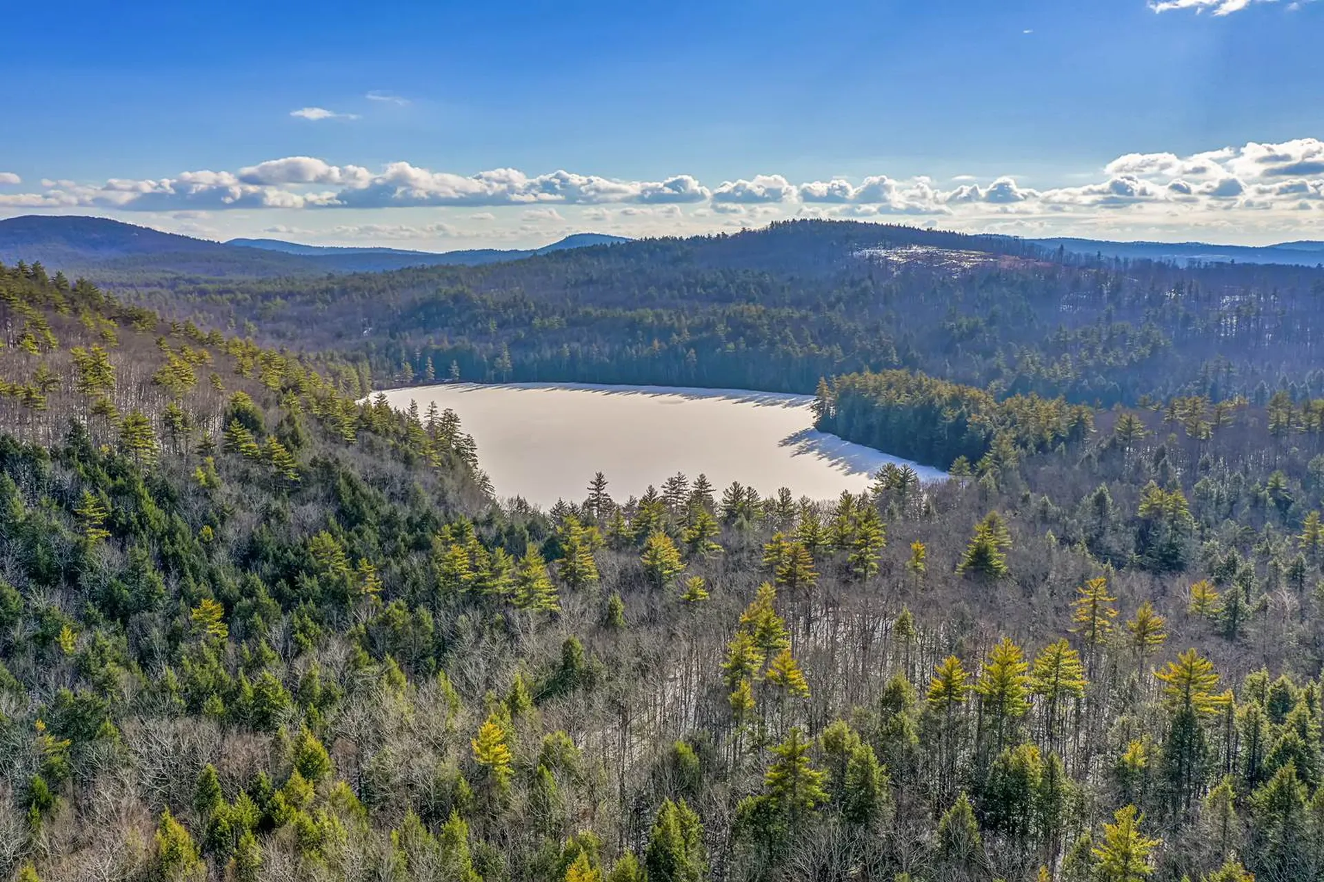 3 Knights Pond Lane Wolfeboro NH 03894