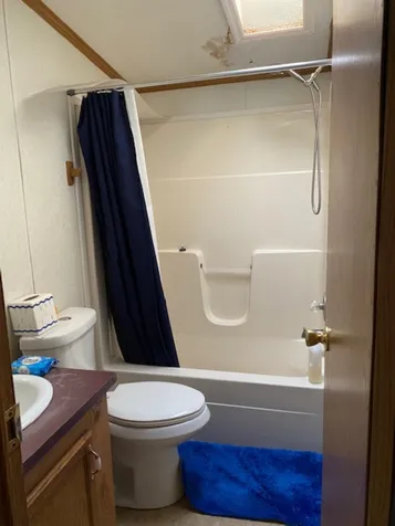 8 Julia Avenue Rochester NH 03867
