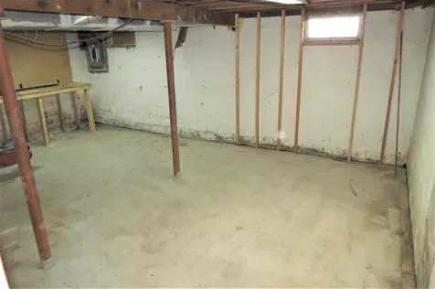 33 Pleasant Street Ludlow VT 05149