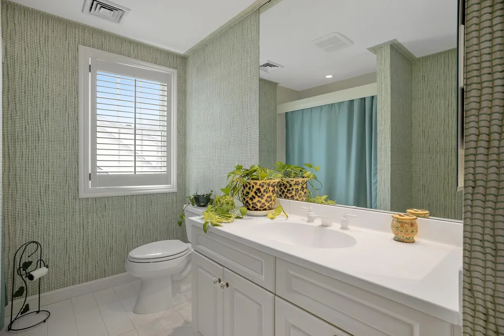 53 Marina Heights New Castle NH 03854