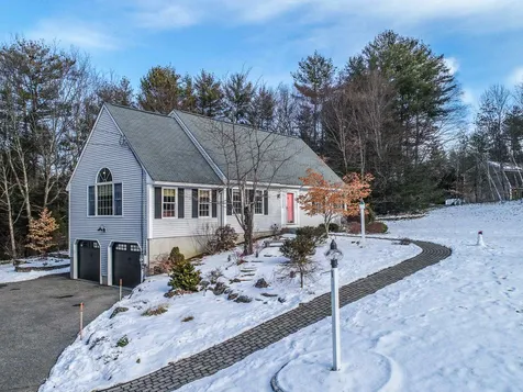 1 Cedar Drive Chester NH 03036