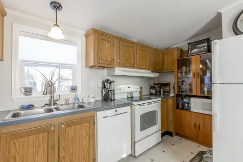 180 Yale Street Newmarket NH 03857