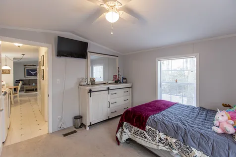 180 Yale Street Newmarket NH 03857