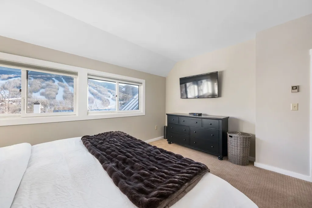 23-b Bridgeview Road Lincoln NH 03251