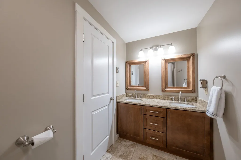 23-b Bridgeview Road Lincoln NH 03251