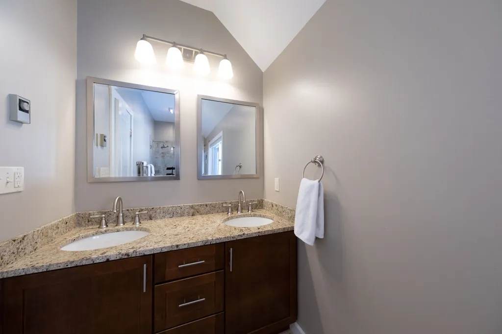 23-b Bridgeview Road Lincoln NH 03251