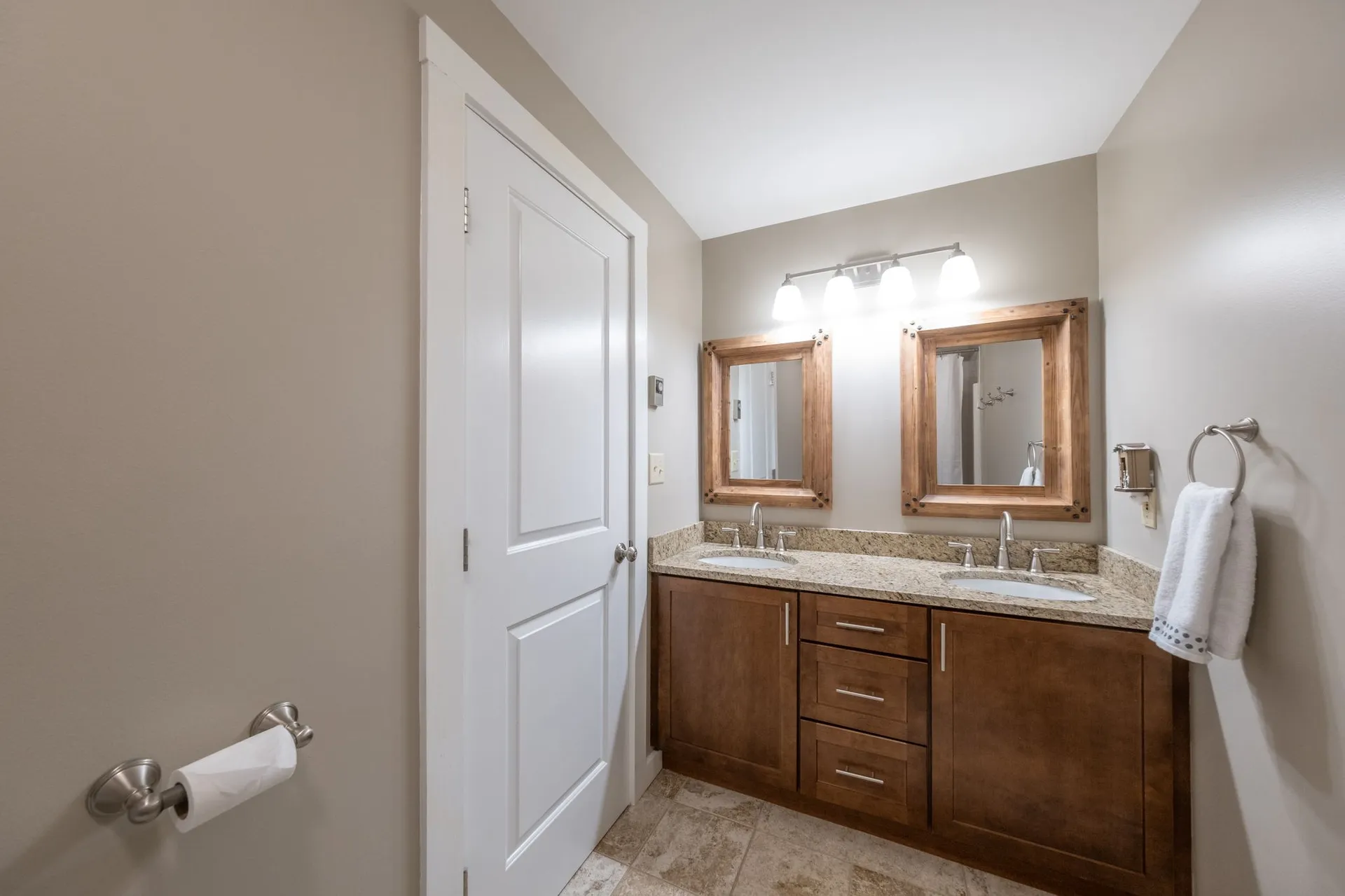 23-b Bridgeview Road Lincoln NH 03251