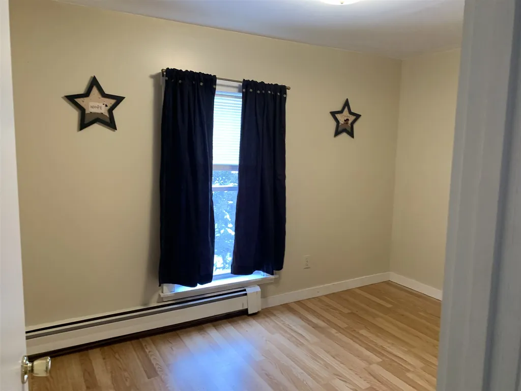 404 Glen Road Newport City VT 05855