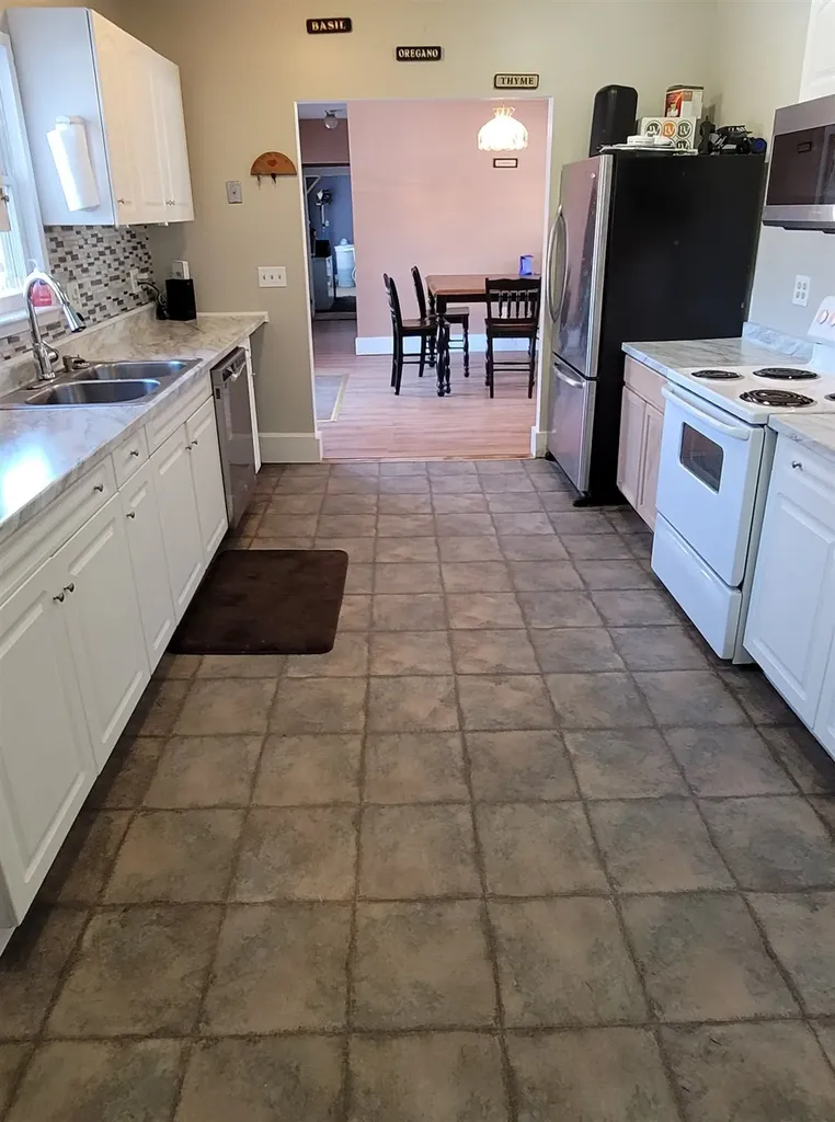 381 N Main Street Franklin NH 03235
