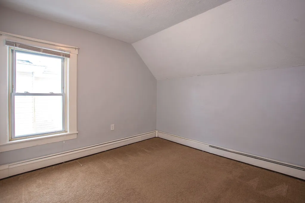 14-16 Spalding Street Nashua NH 03060