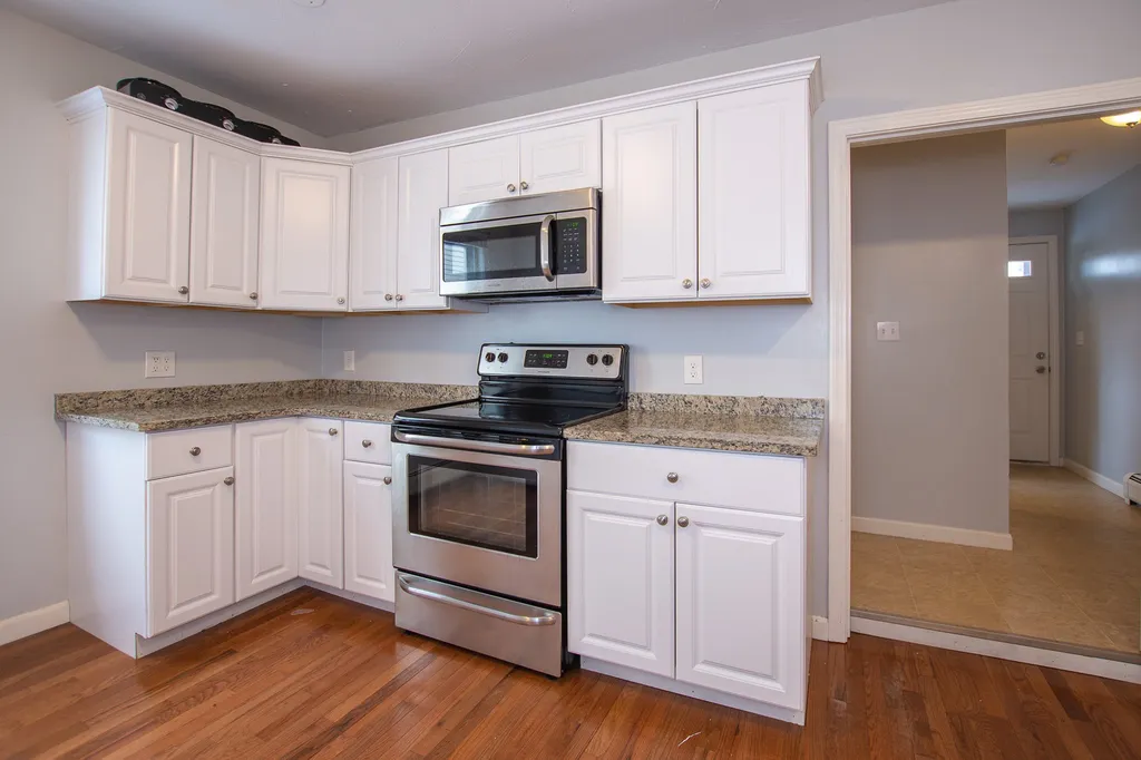 14-16 Spalding Street Nashua NH 03060