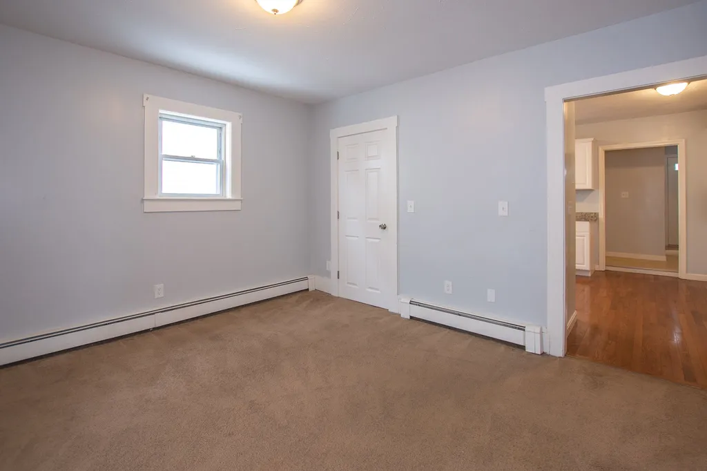 14-16 Spalding Street Nashua NH 03060