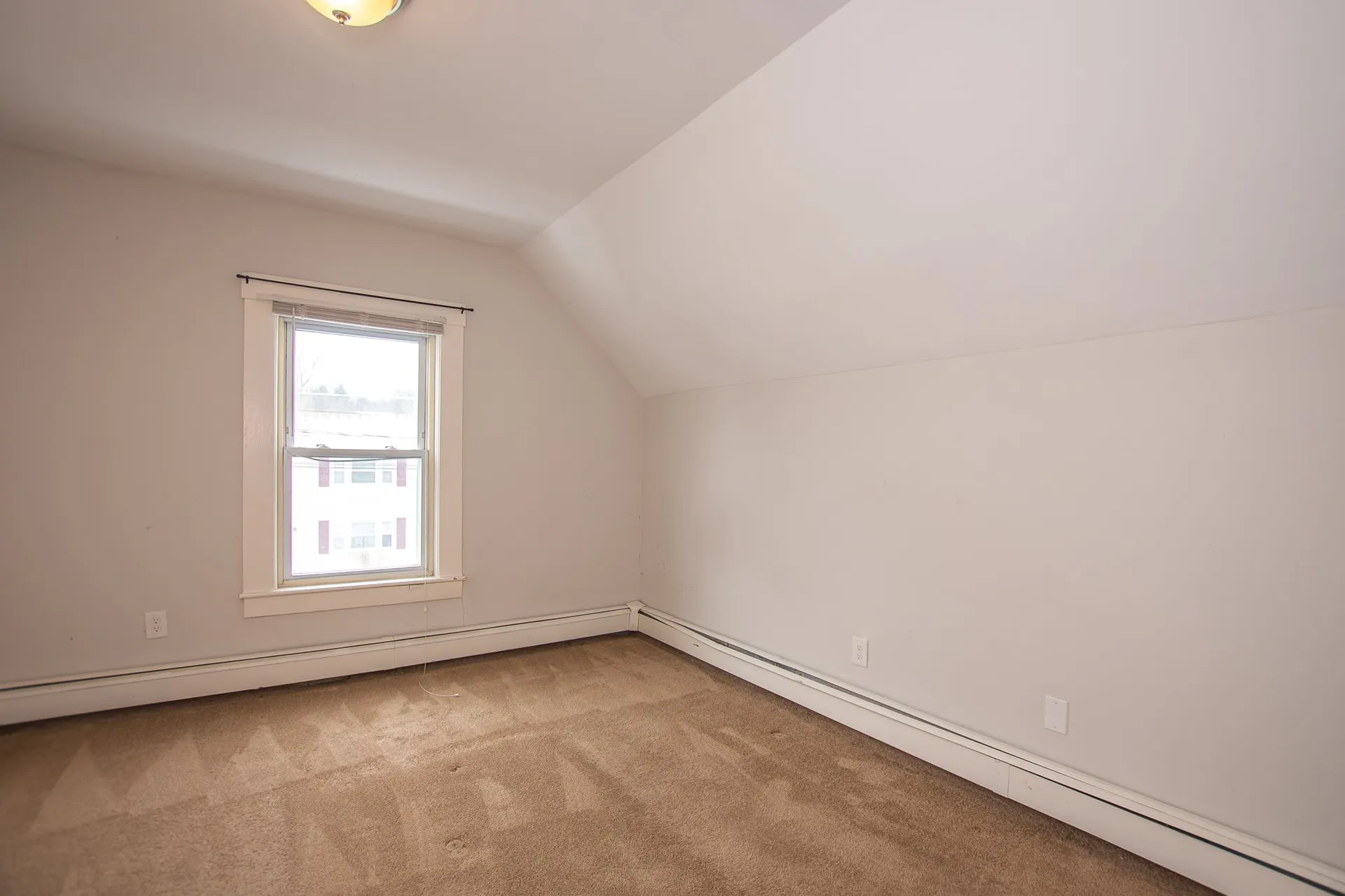 14-16 Spalding Street Nashua NH 03060