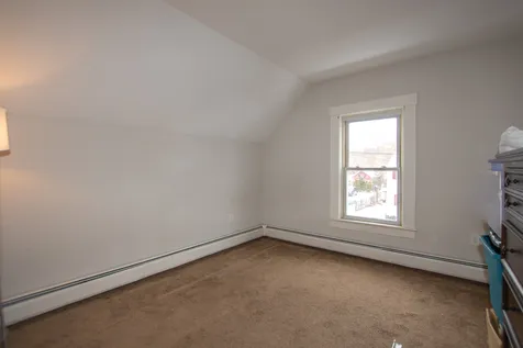 14-16 Spalding Street Nashua NH 03060
