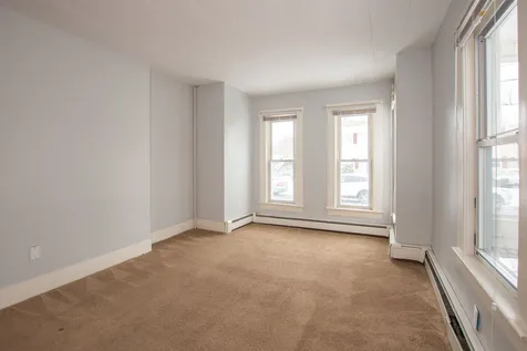 14-16 Spalding Street Nashua NH 03060