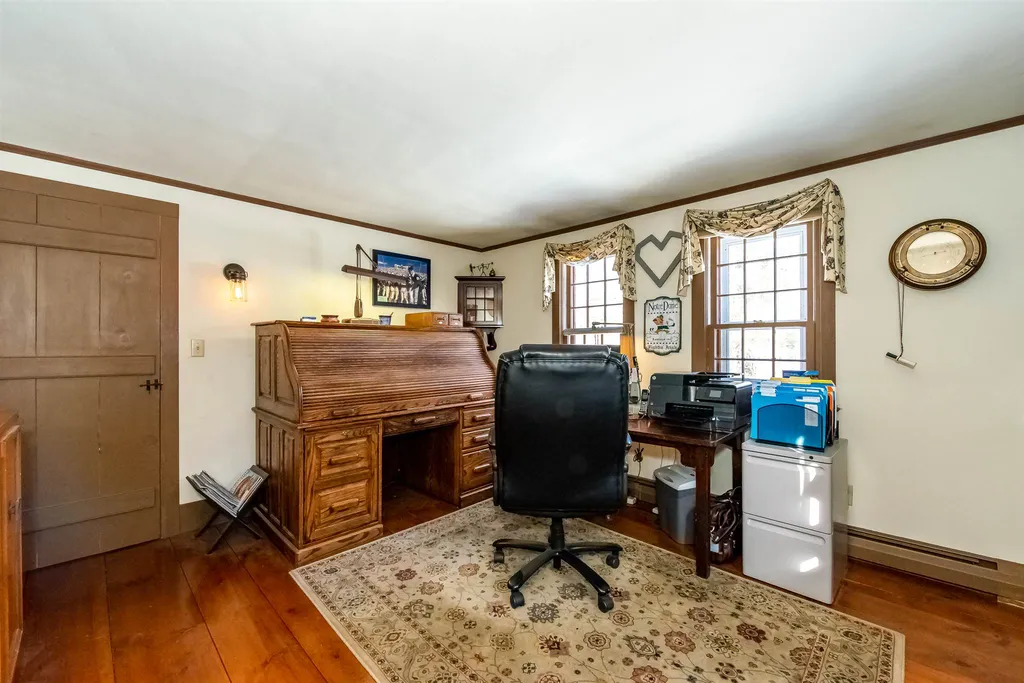 8 Sarah Paul Hill Madbury NH 03823