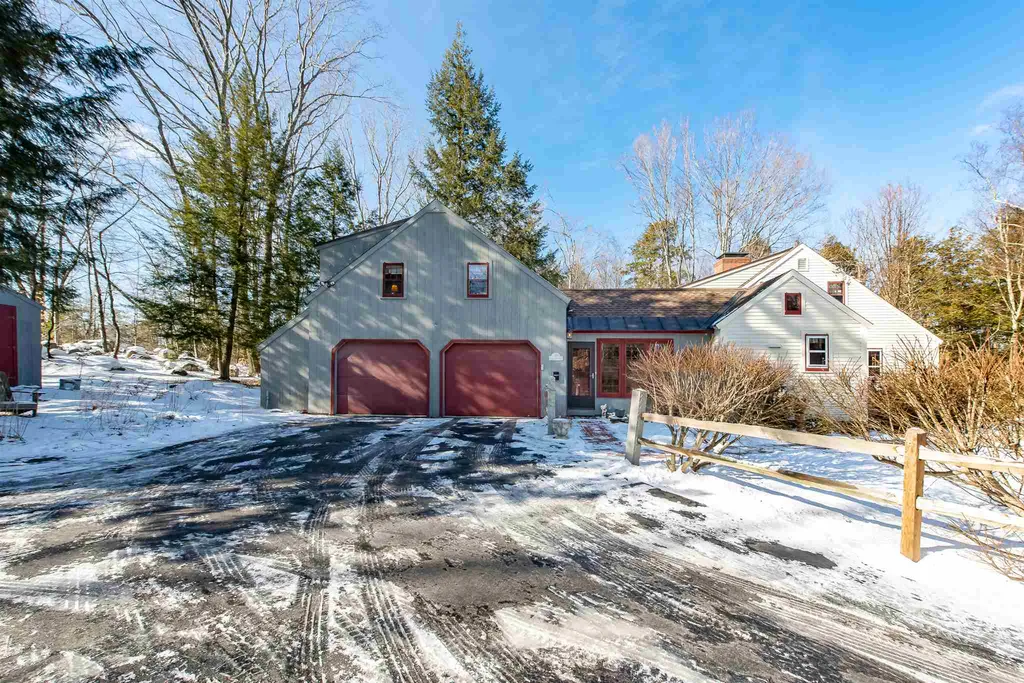 8 Sarah Paul Hill Madbury NH 03823