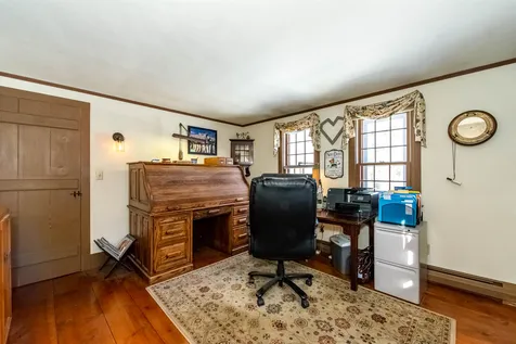 8 Sarah Paul Hill Madbury NH 03823