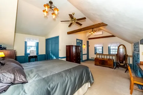 8 Sarah Paul Hill Madbury NH 03823
