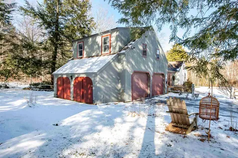 8 Sarah Paul Hill Madbury NH 03823