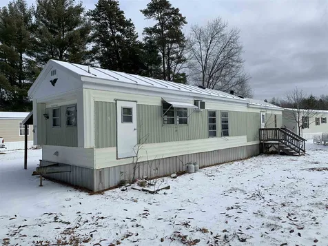 4 Kennedy Avenue Rochester NH 03839