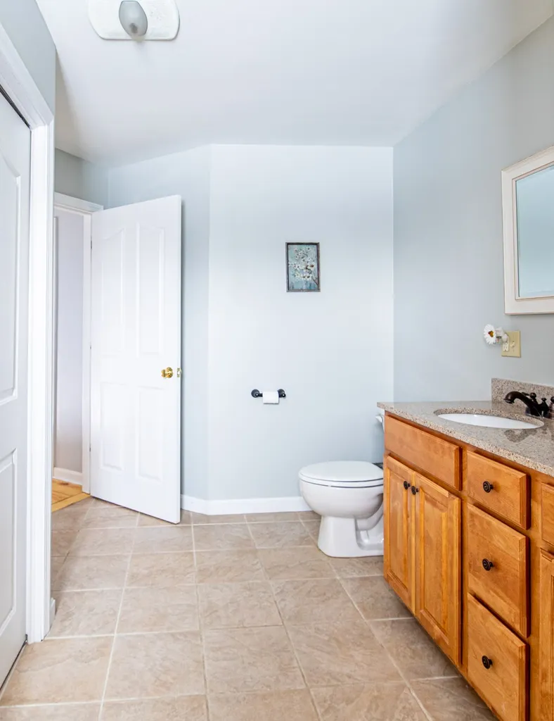 70 Henry Road Williamstown VT 05679