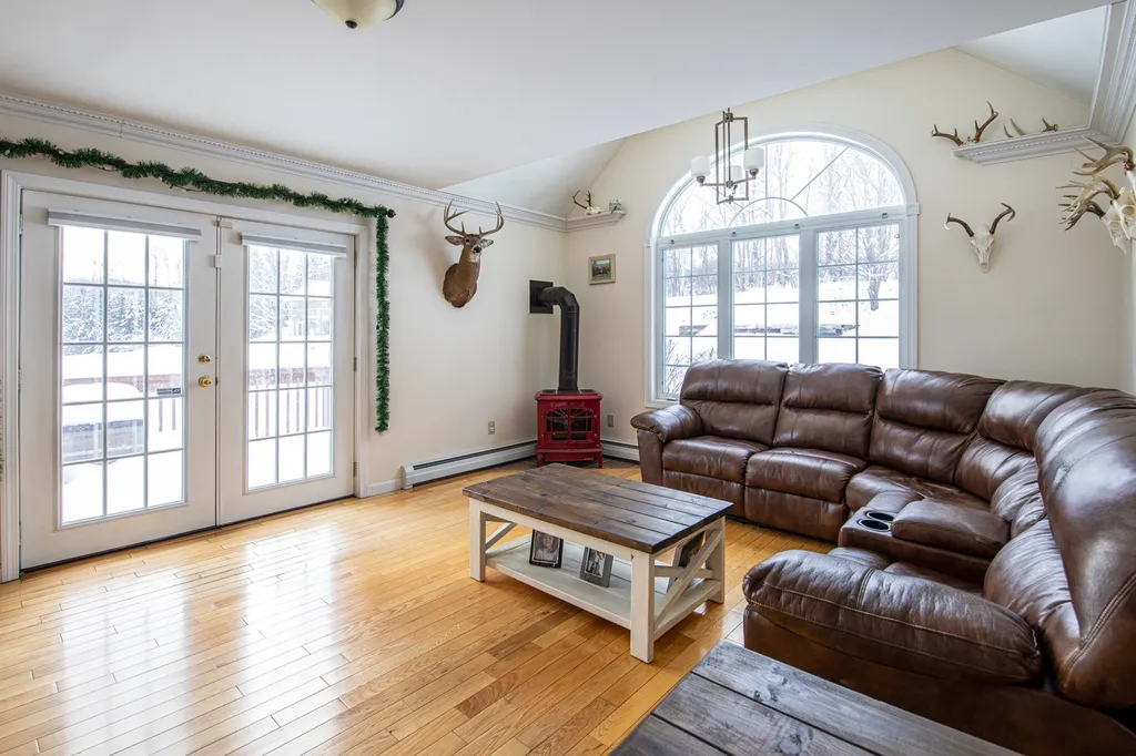 70 Henry Road Williamstown VT 05679