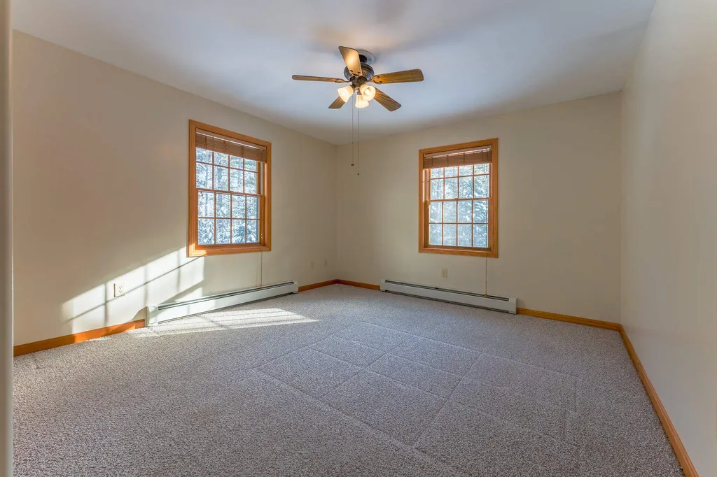 891 Maple Street Bethlehem NH 03574