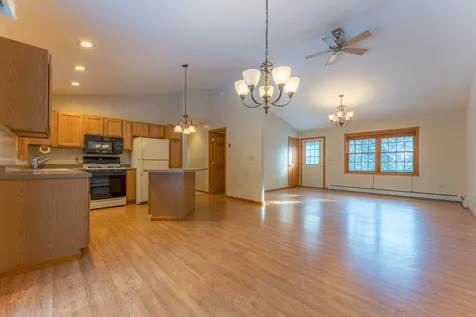 891 Maple Street Bethlehem NH 03574