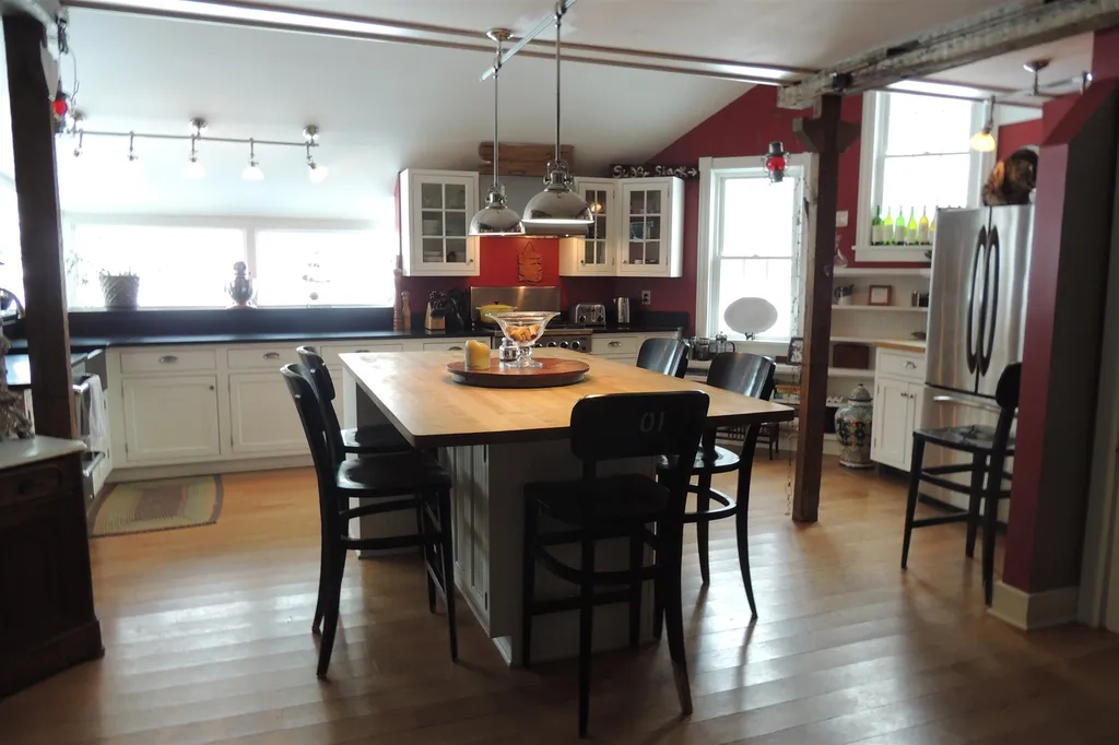 281 Old County Lane Readsboro VT 05350