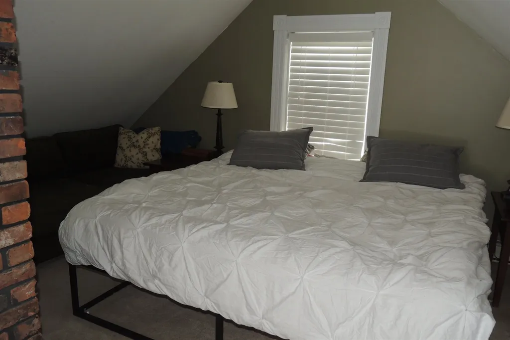 281 Old County Lane Readsboro VT 05350