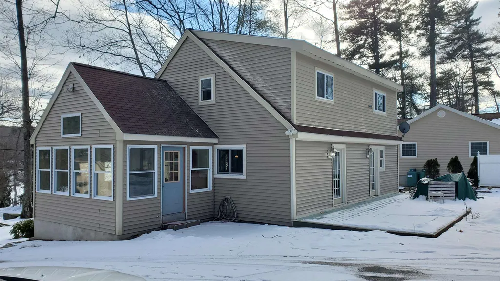 55 Water Street Meredith NH 03253