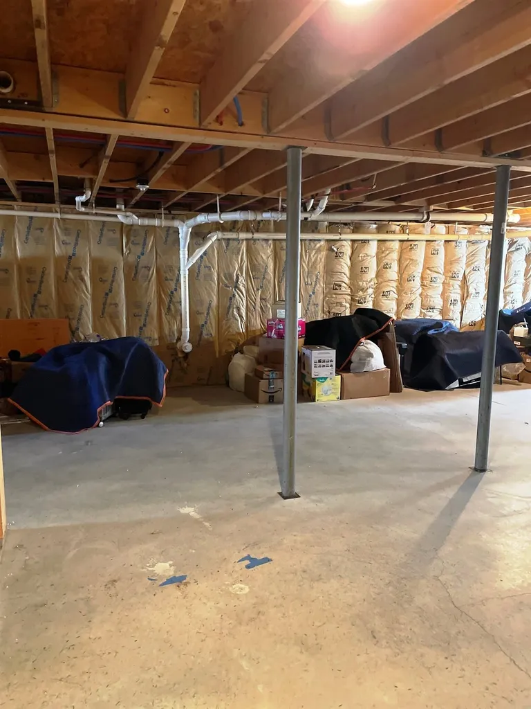 65 Conifer Road Hartford VT 05001