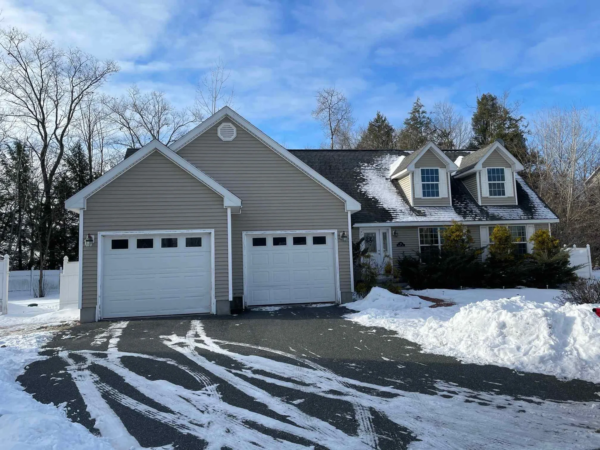 65 Conifer Road Hartford VT 05001