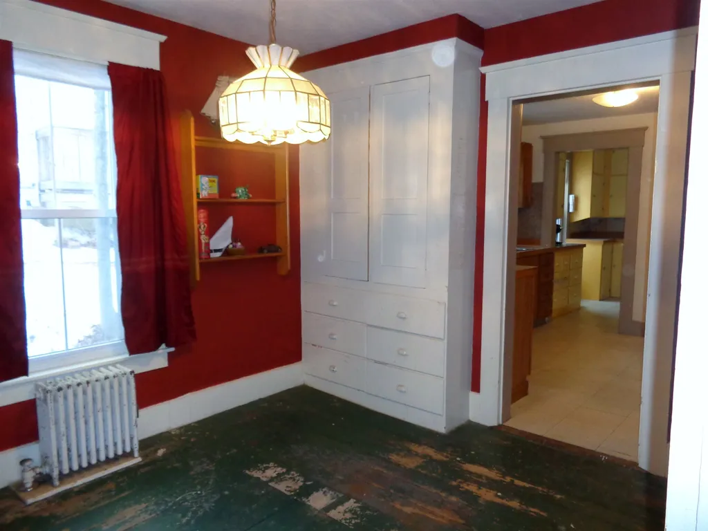 18 Winter Street Bristol NH 03222
