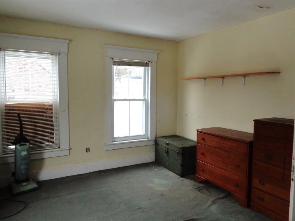 18 Winter Street Bristol NH 03222