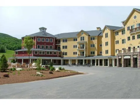 368/370 Qtr. I V Jackson Gore Inn Ludlow VT 05149