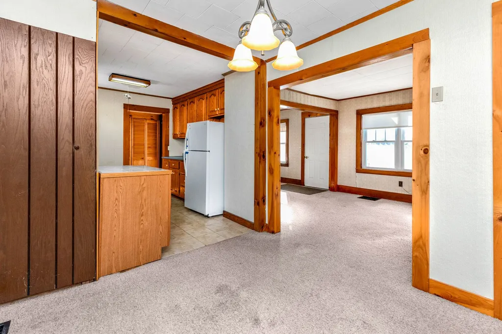 12 Lilac Lane Eliot ME 03903