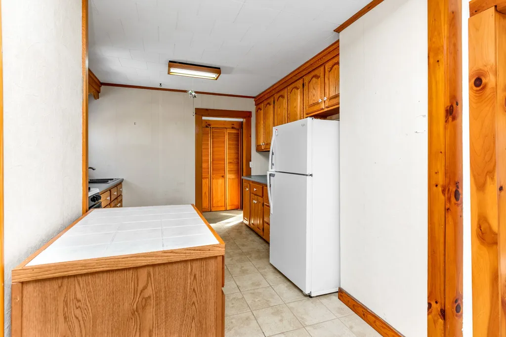 12 Lilac Lane Eliot ME 03903