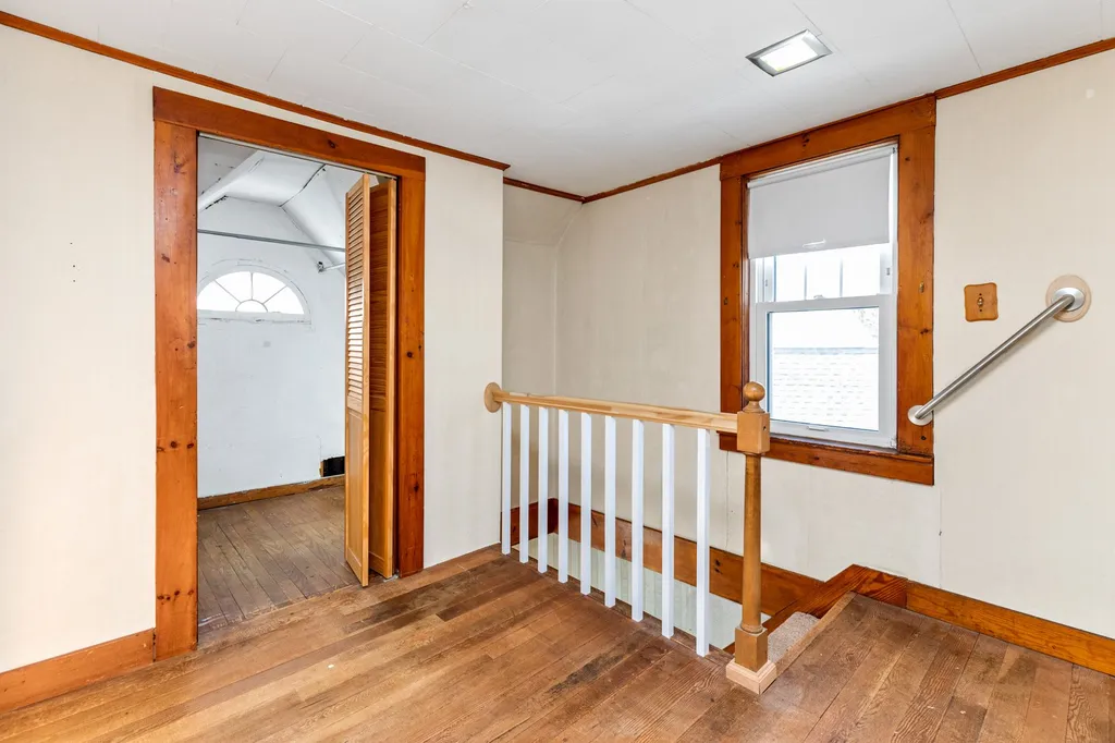 12 Lilac Lane Eliot ME 03903