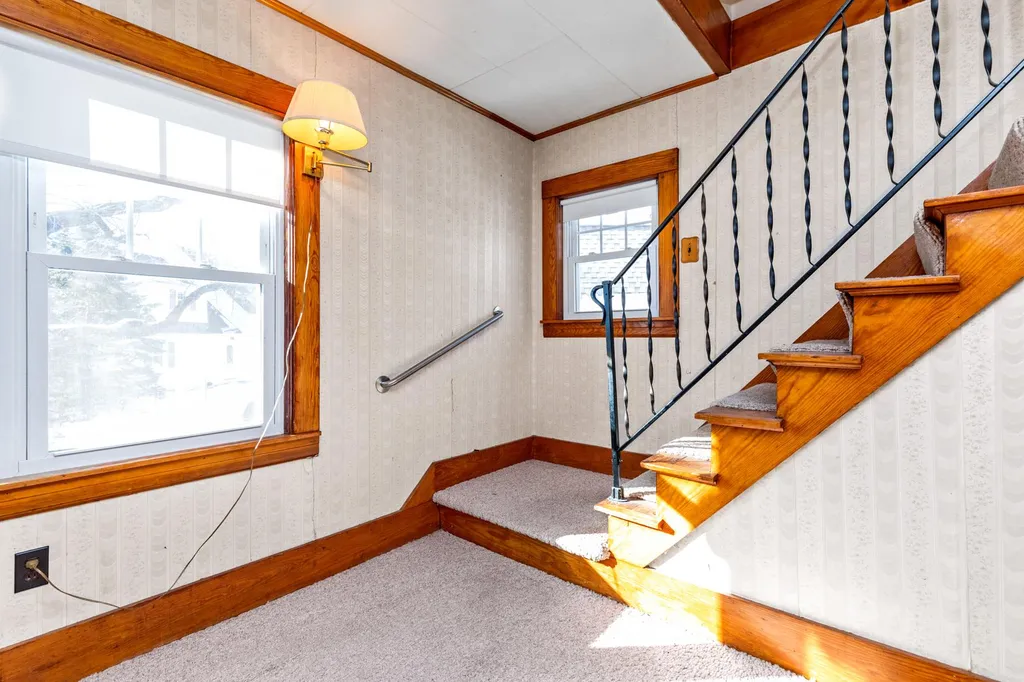 12 Lilac Lane Eliot ME 03903