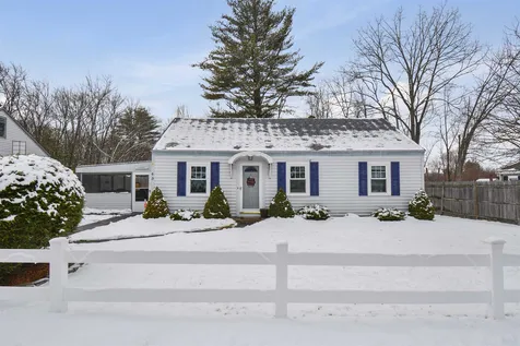 63 Gordon Street Manchester NH 03109