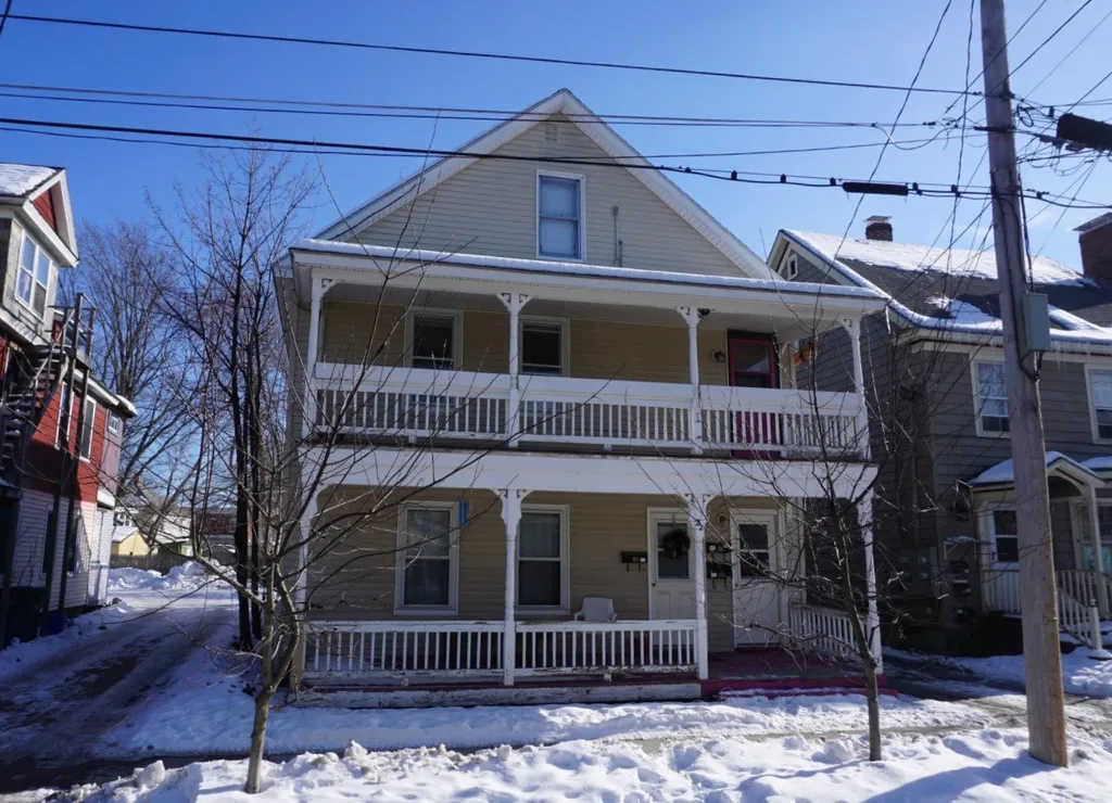 20-22 Saint Louis Street Burlington VT 05401
