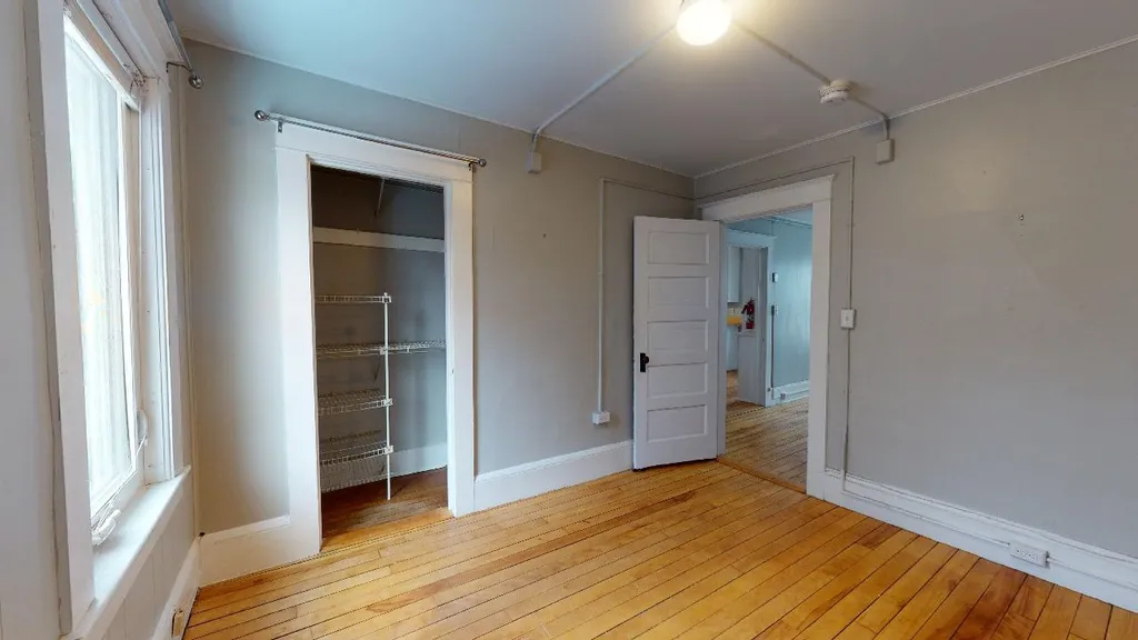 20-22 Saint Louis Street Burlington VT 05401