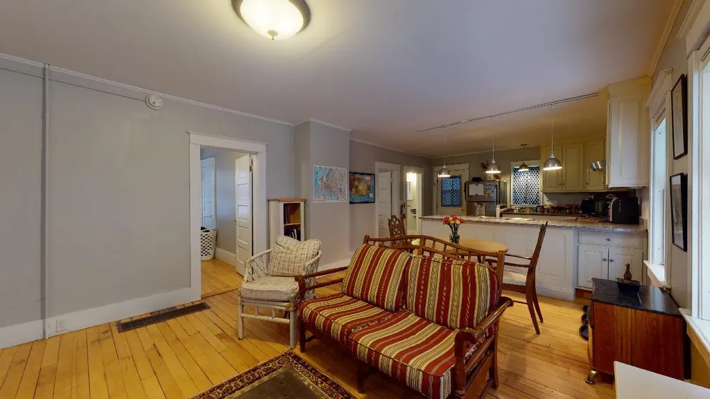20-22 Saint Louis Street Burlington VT 05401