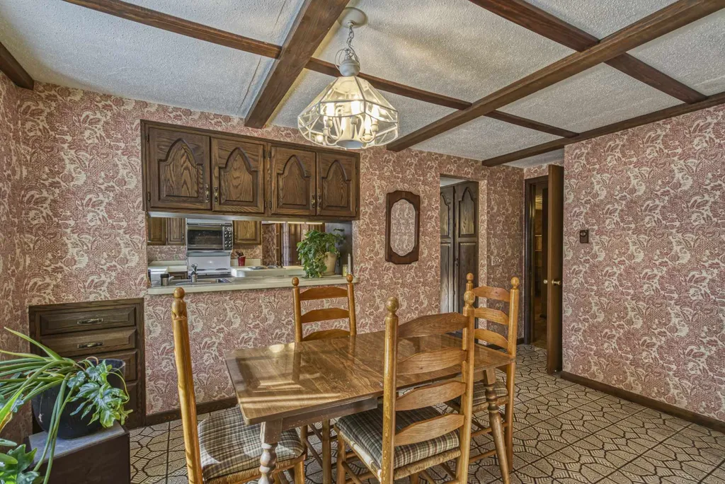 65 Anderson Pond Road Grantham NH 03753